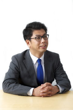 代表取締役社長 備前 仁