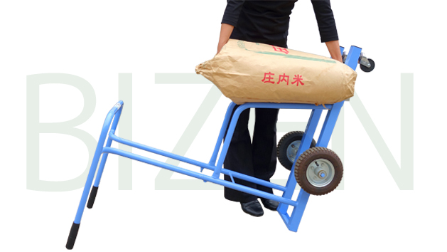 米袋運搬台車「うんぱんマン」RD-40 | 製品紹介 | 株式会社美善